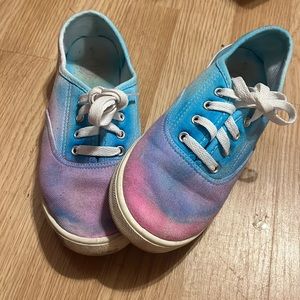 wonder nation size 5 tie dye shoes